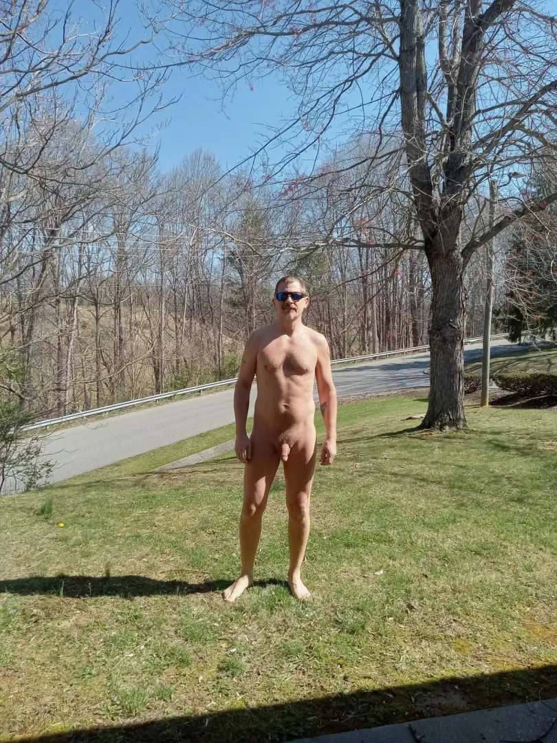Swinging in the breeze SW VA ☀️ 🌬️