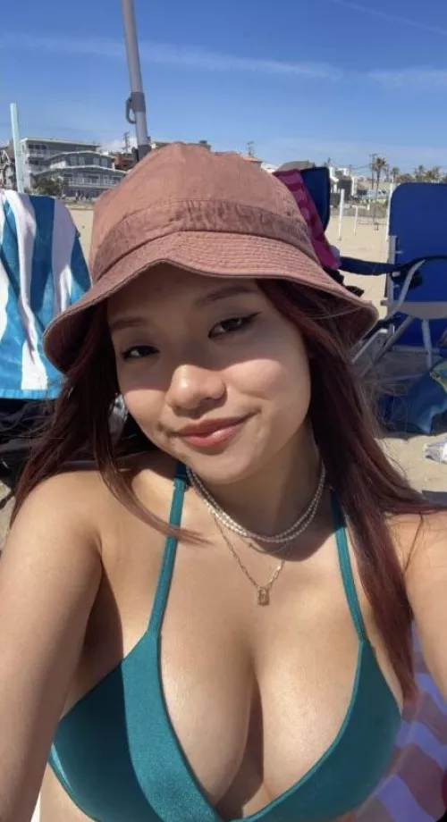 taiwanese girl by the beach