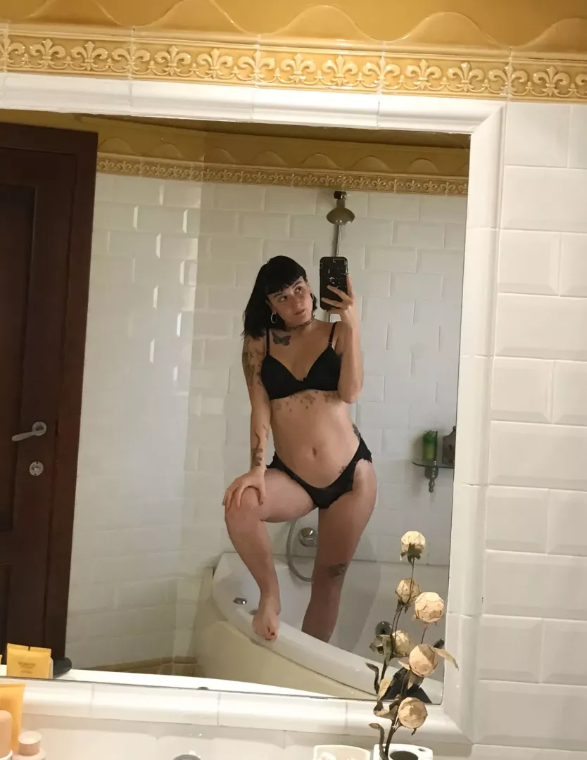 Take a bath with me, I promise I won't bite
