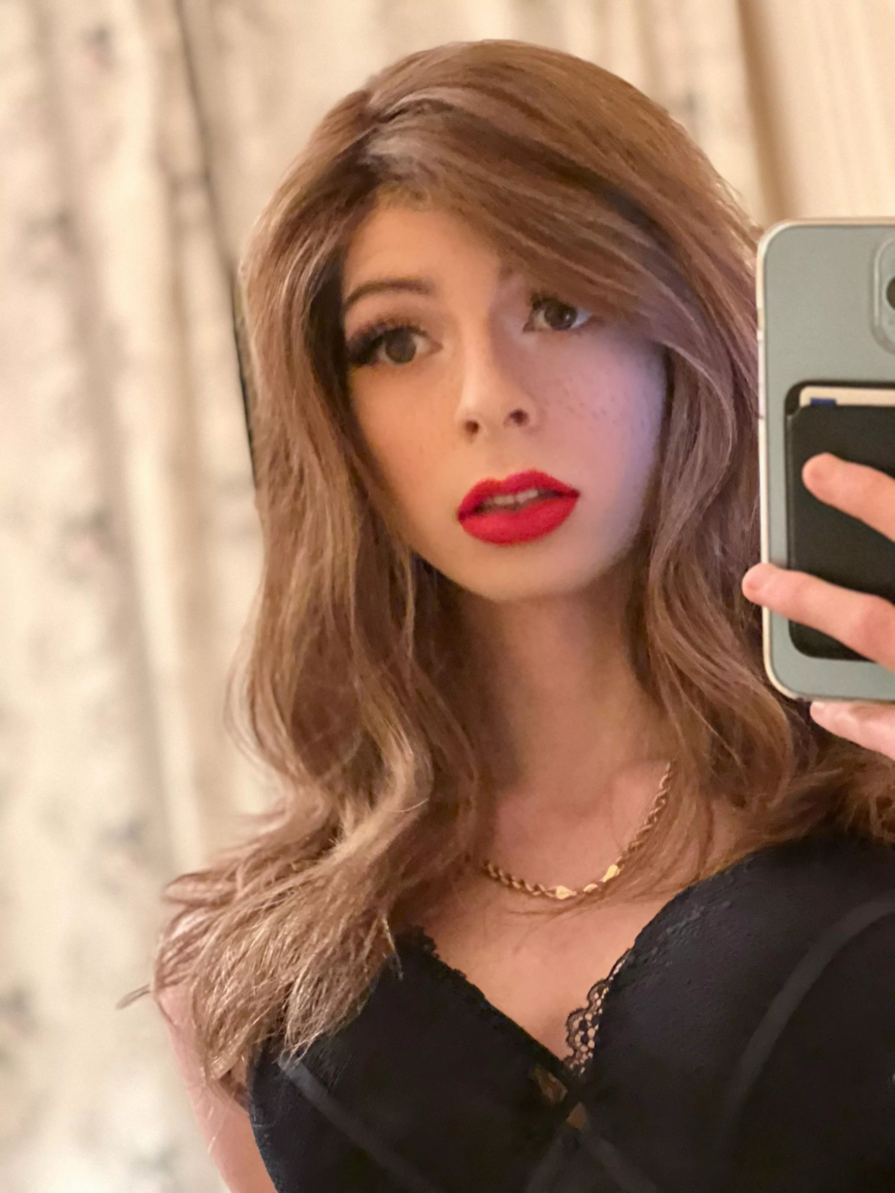 Take me home ? My skins so smooth I want you to feel it hehe