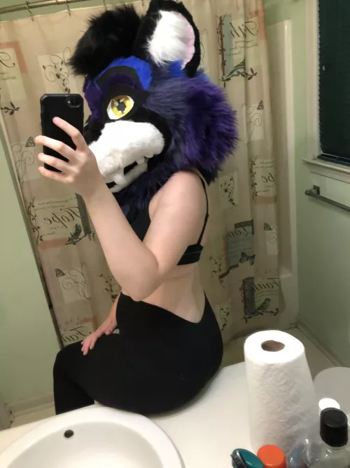 Taking a quick shower <3