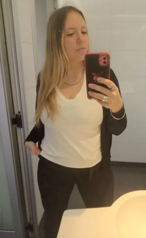 Taking quick selfie before going back to my daily job