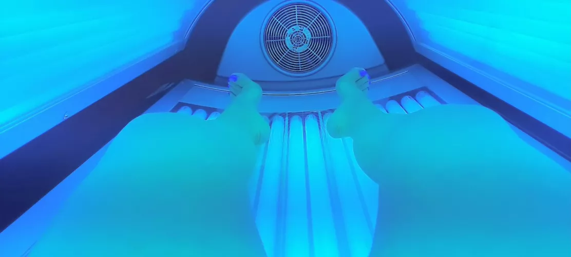 tanning these toes