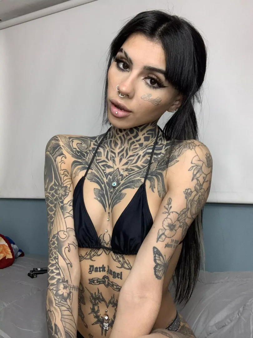 tats and bikini