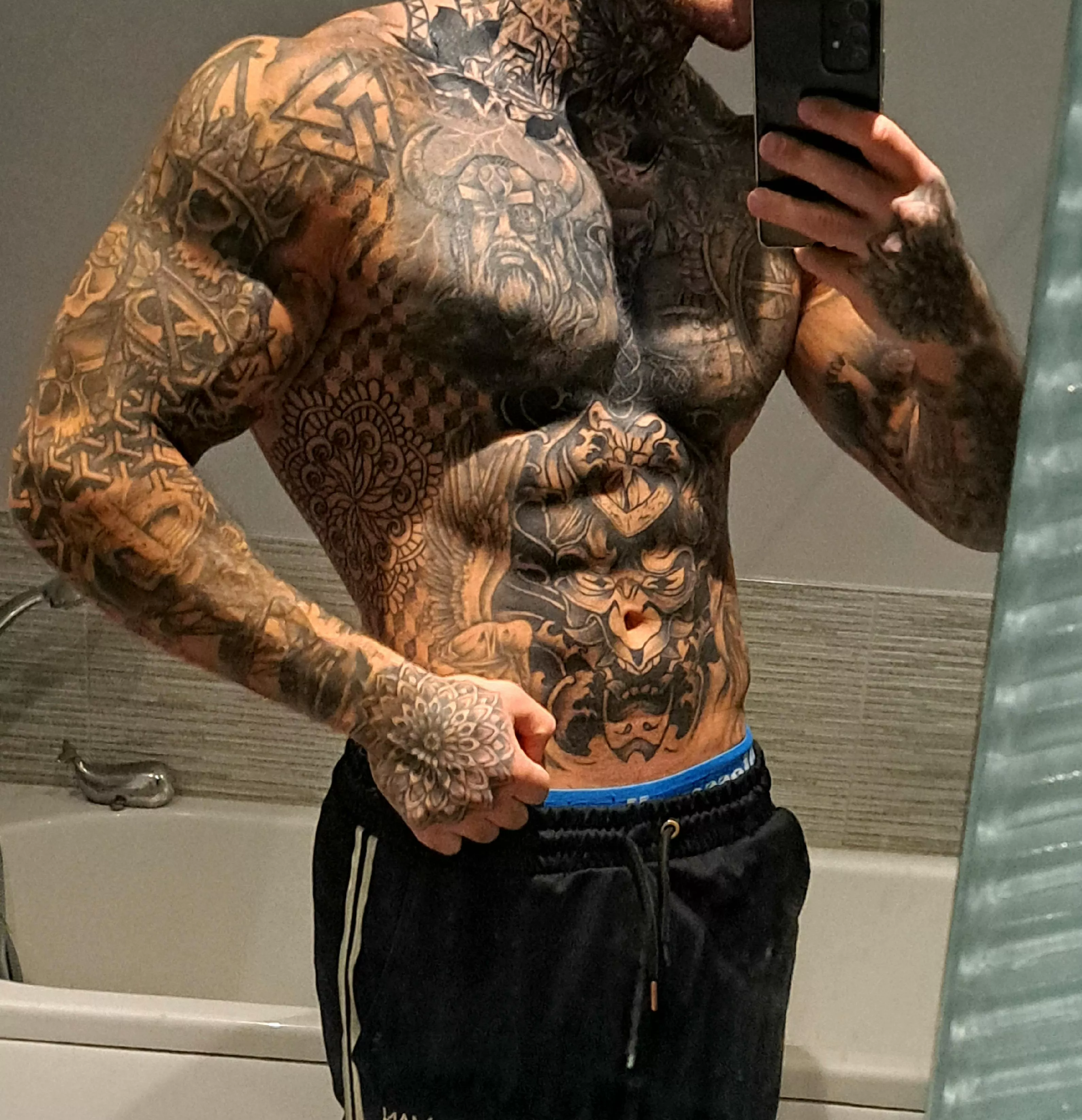 Tatts and arms ;)