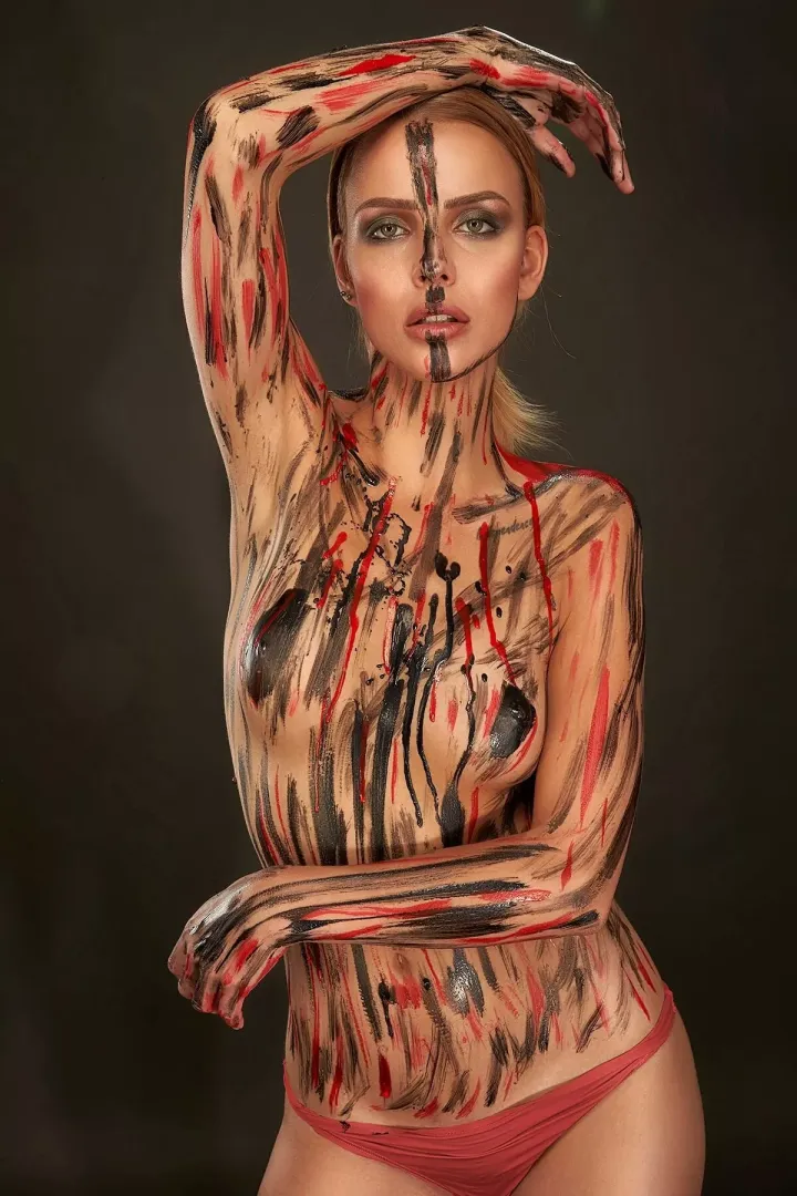 Taylor Chantal Brumann