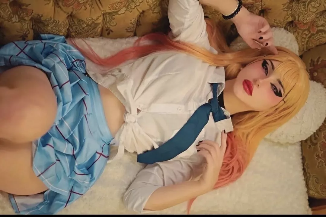 Teach me a lesson daddy 😈