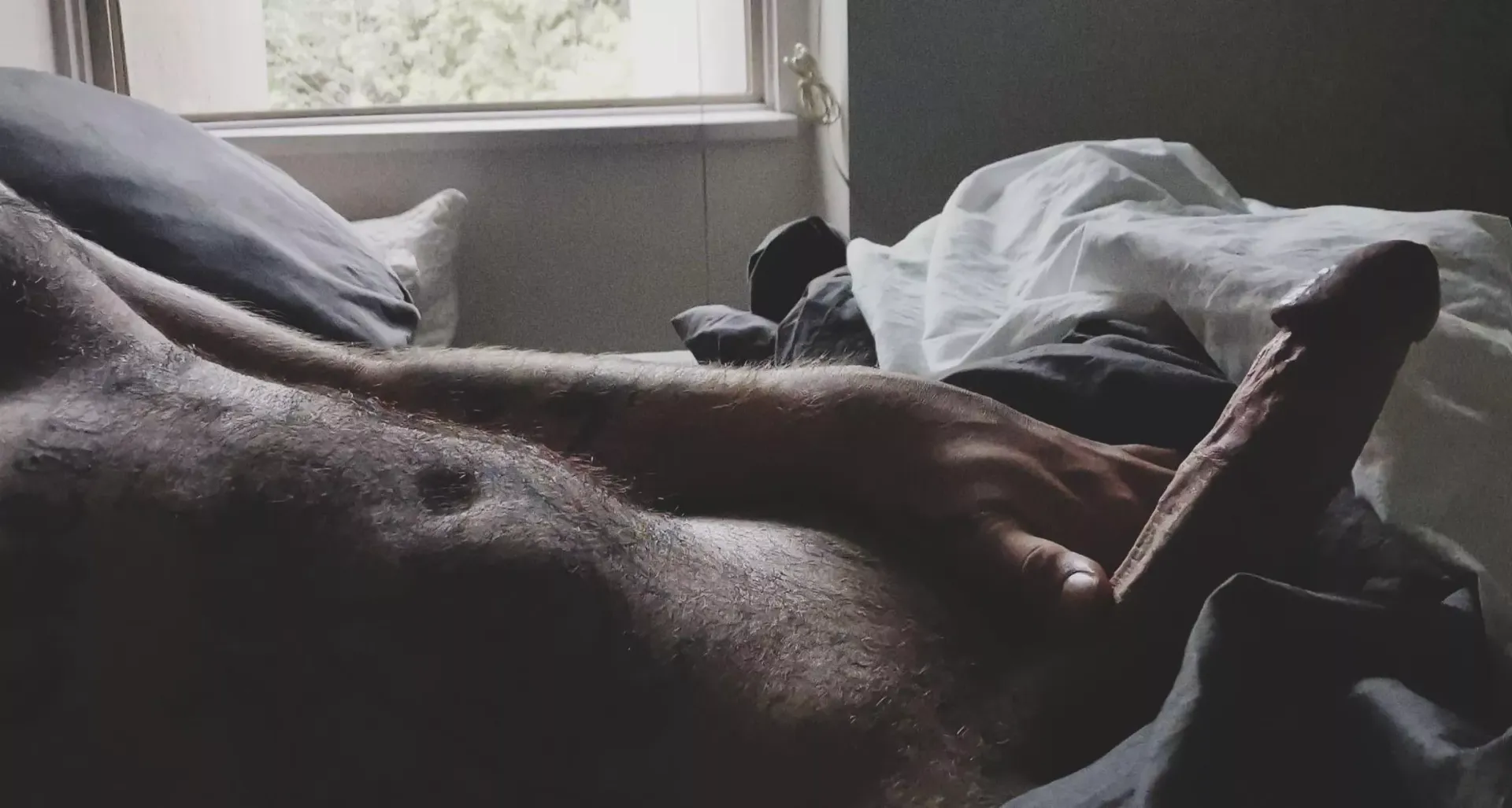 Tell me how you’re going to drain this cock 💦
