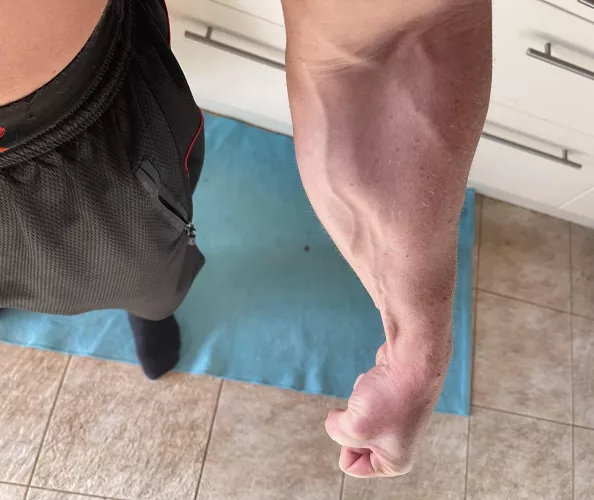 Tell me what you find hot about my forearm?