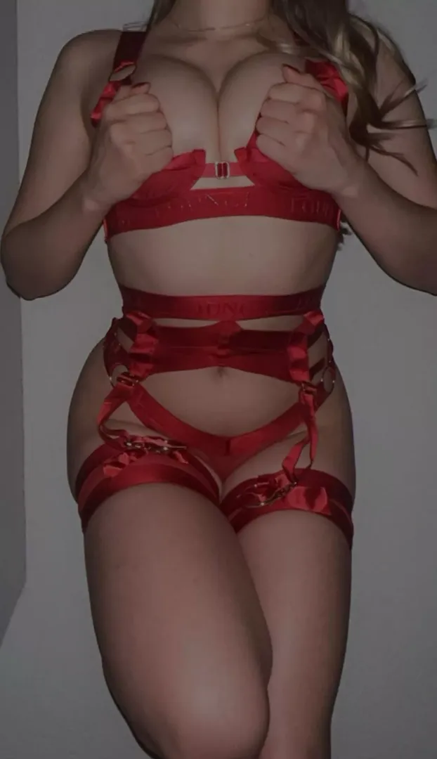 Tell me your height and I'll guess your size
