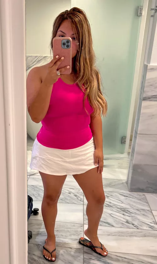Tennis time milf