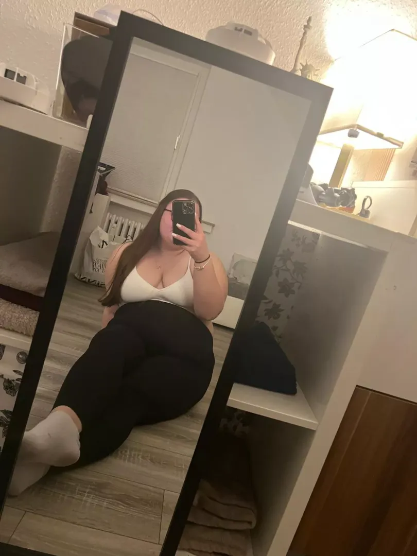 Test a Chubby teen like me 😏🥰