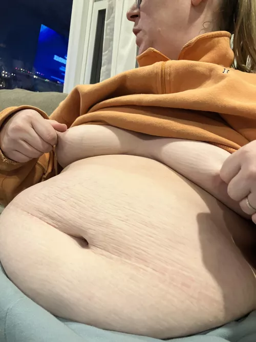 That gut 😍