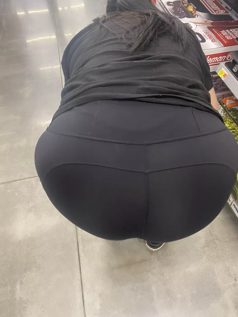 The benefits of going with the wife to do groceries!