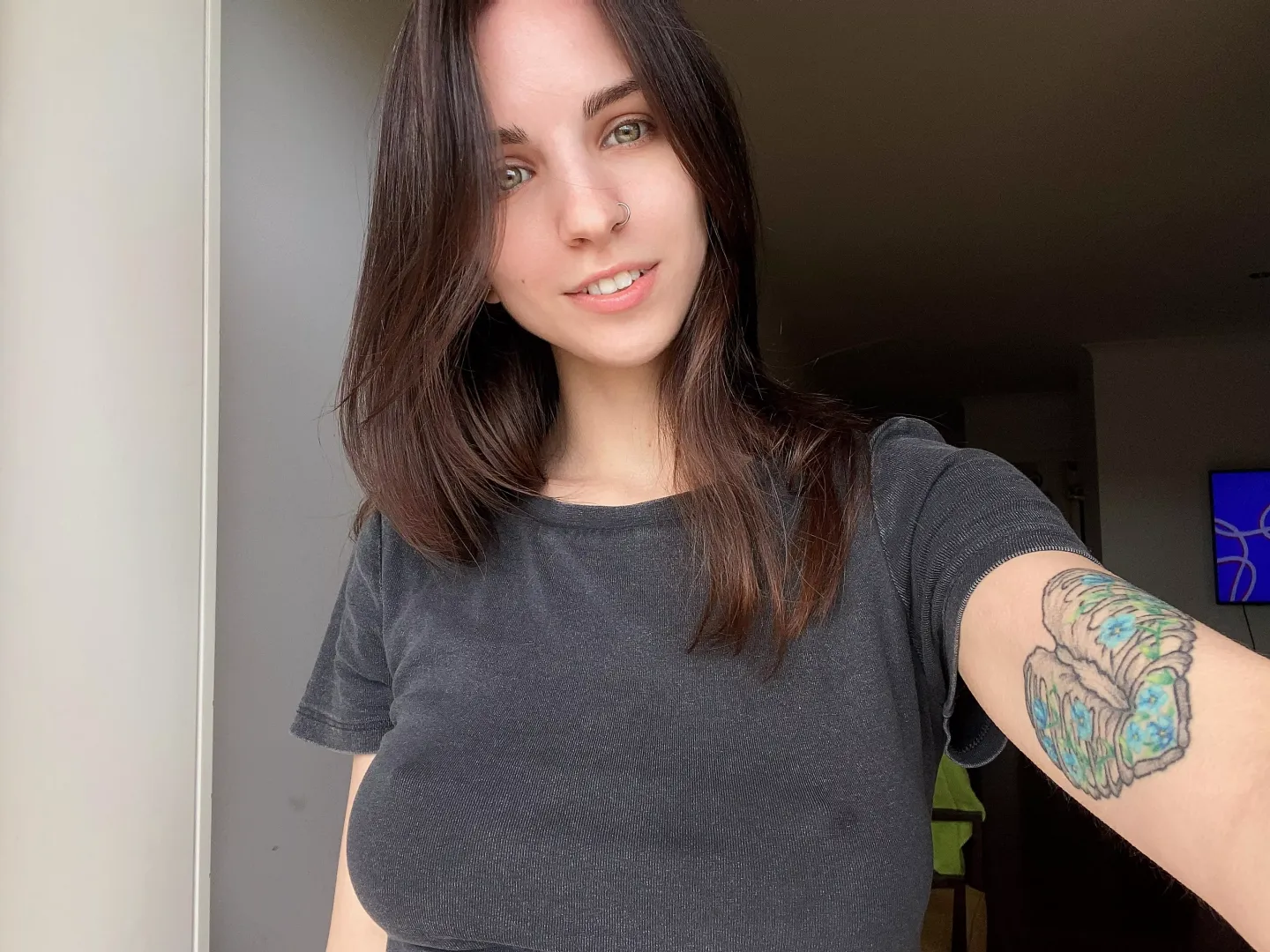The best bra is no bra 💖