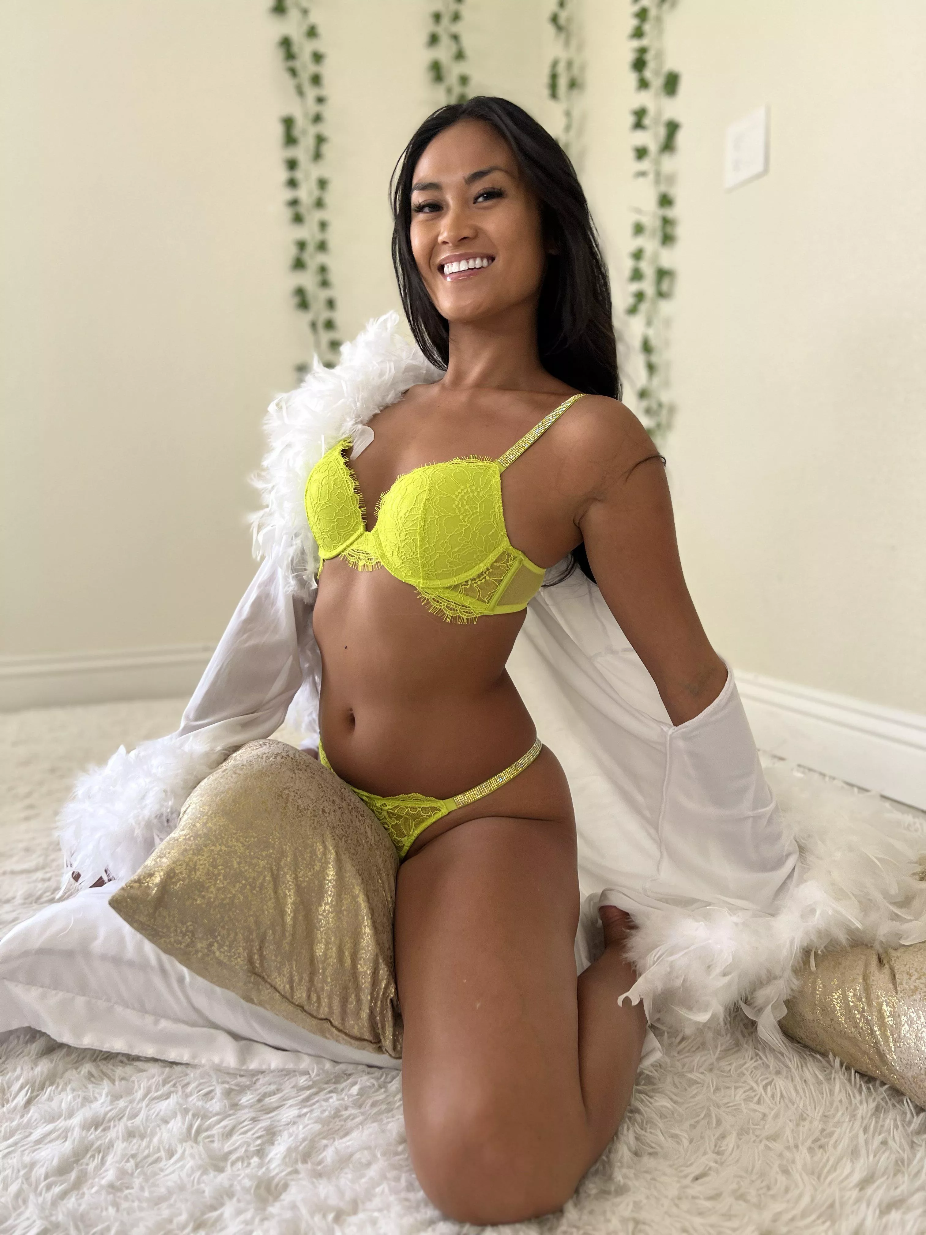 The bodies that could fulfill all your fantasies!