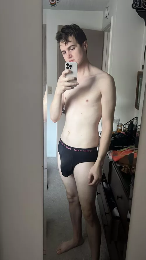 The freezing weather is gone so the briefs are back 😉