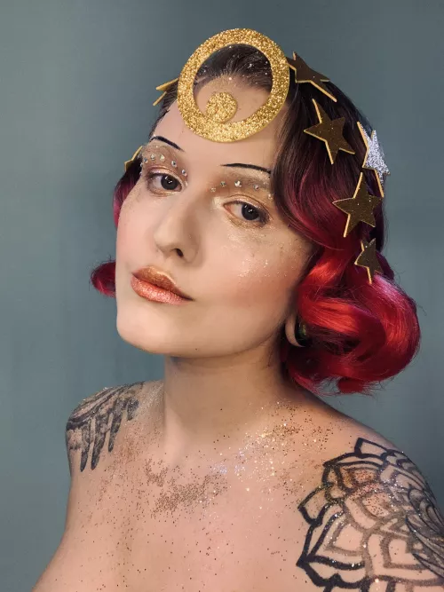 The Golden Lady of the Sixties💞