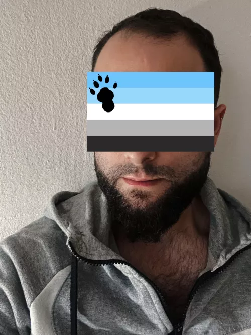 The man and the bear, the hairier, the prettier they are.