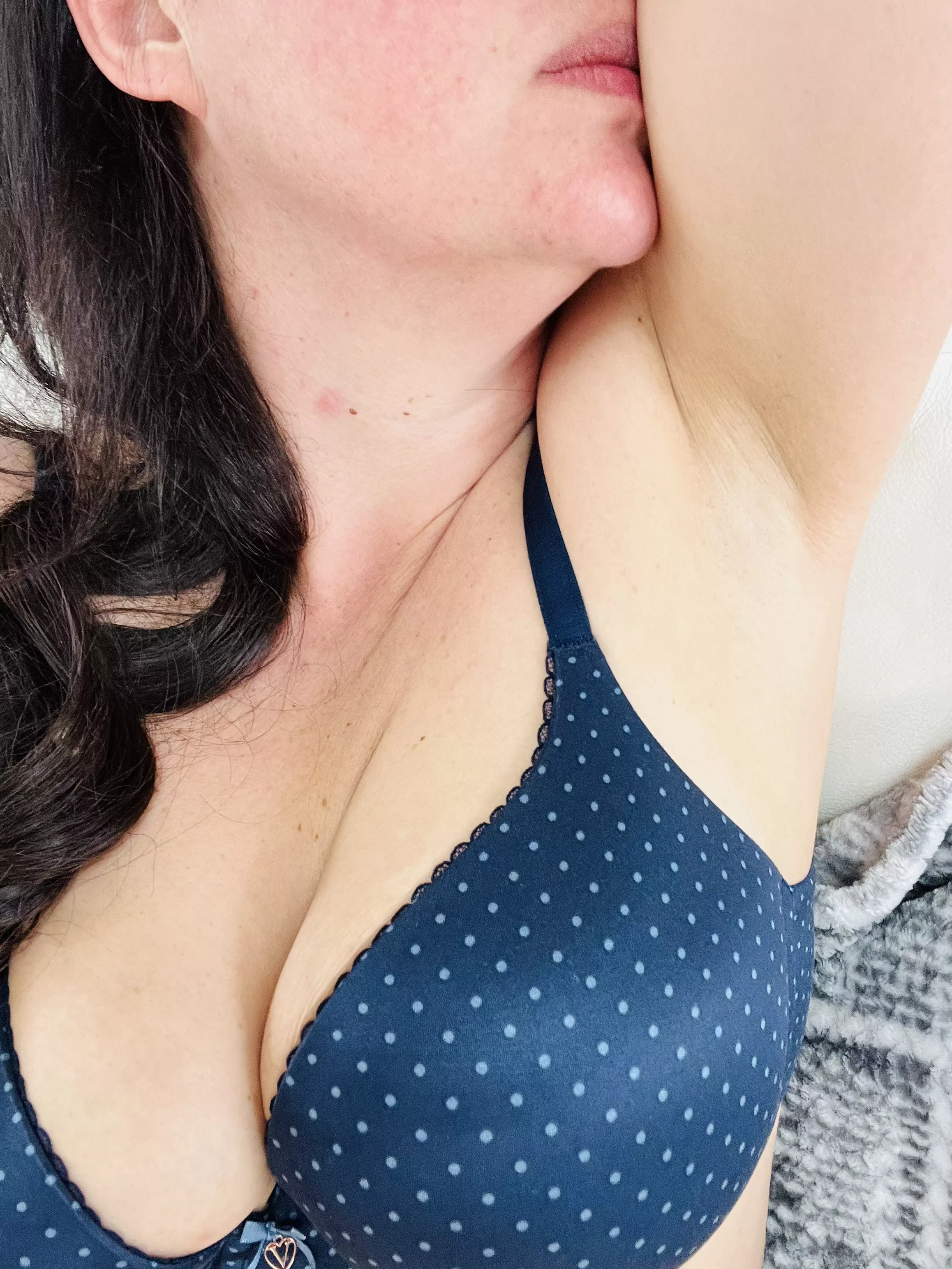 The smell... just incredible (f) 39