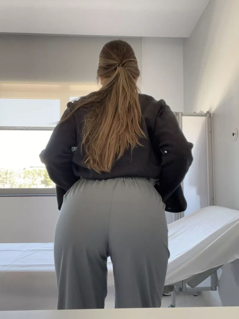 The things I wish I could receive on this bed...