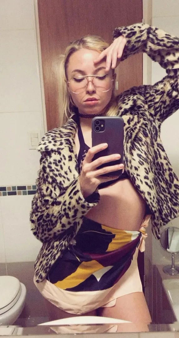 There nothing but a wet pussy for you under this skirt