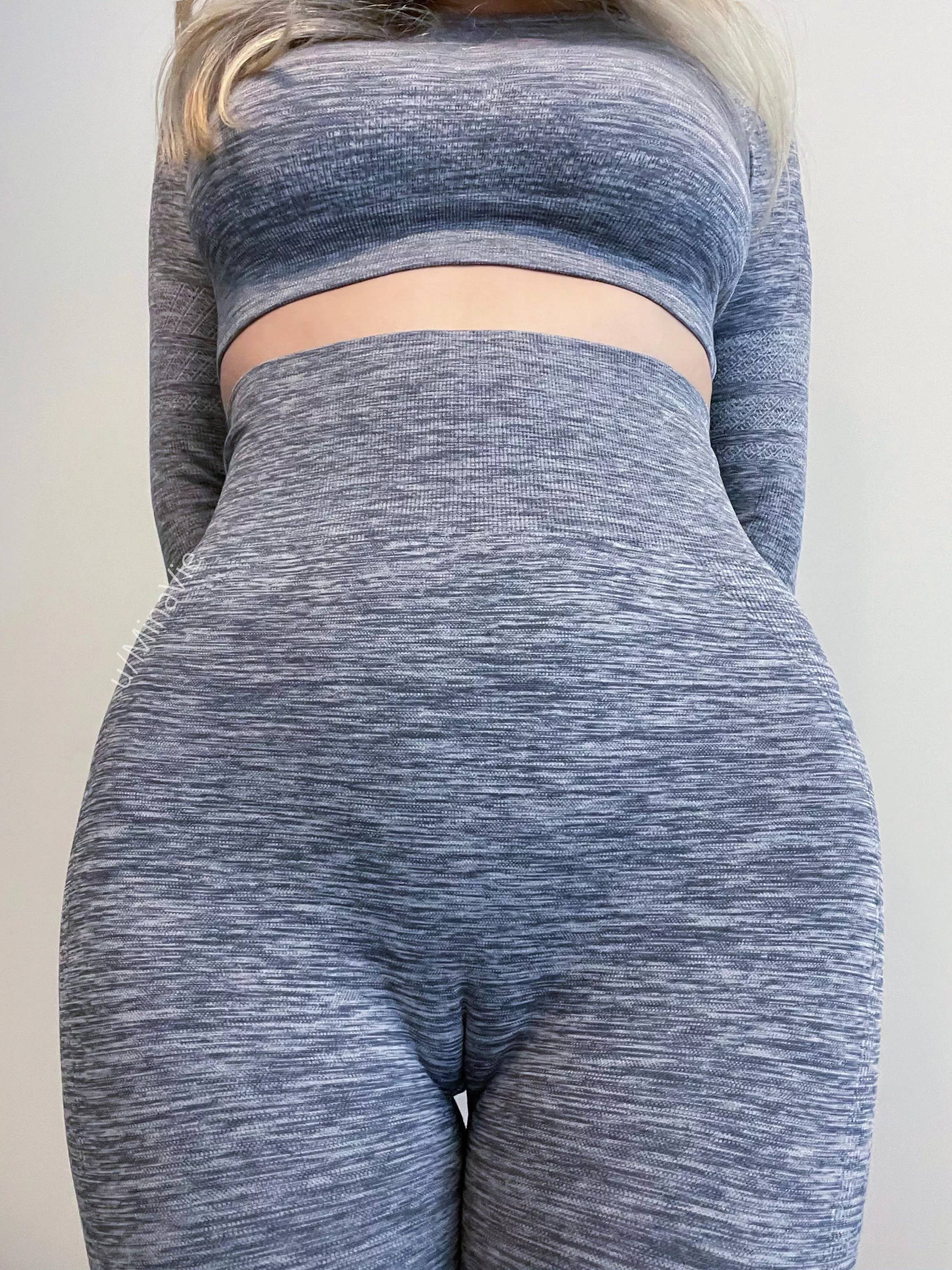 These leggings hug all the right places ;)