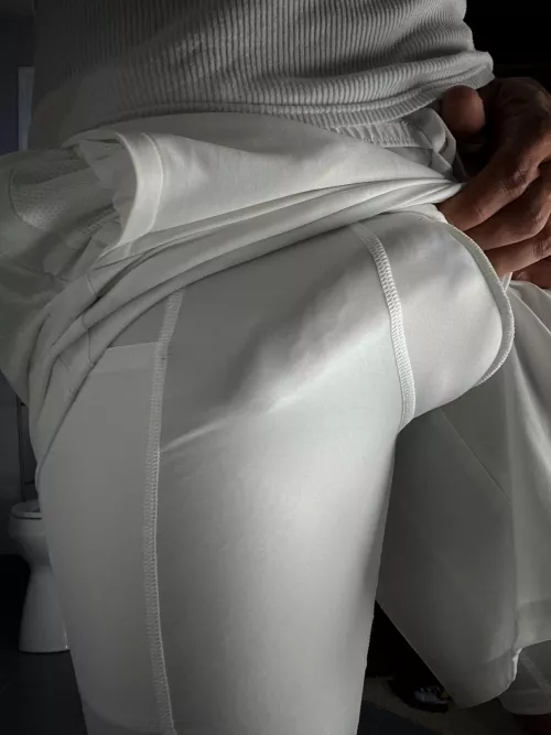 These short have a secret pocket.