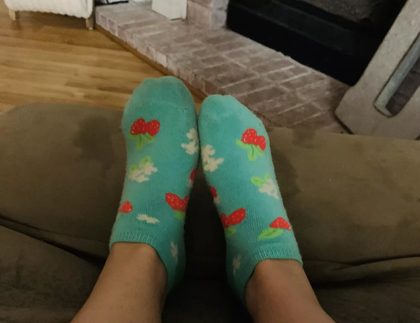these socks are stinky and dirty ;) [selling] [US]
