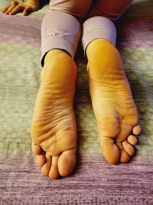 They need worshipping baby (OC)