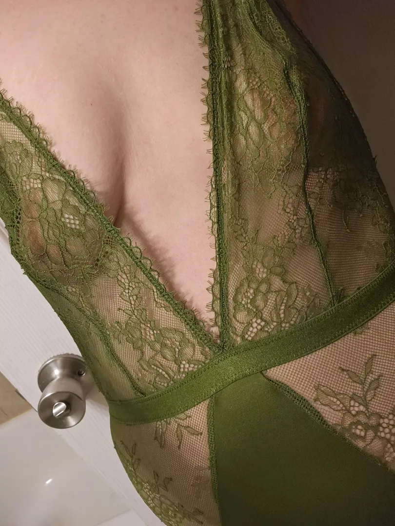They pop through this new lingere