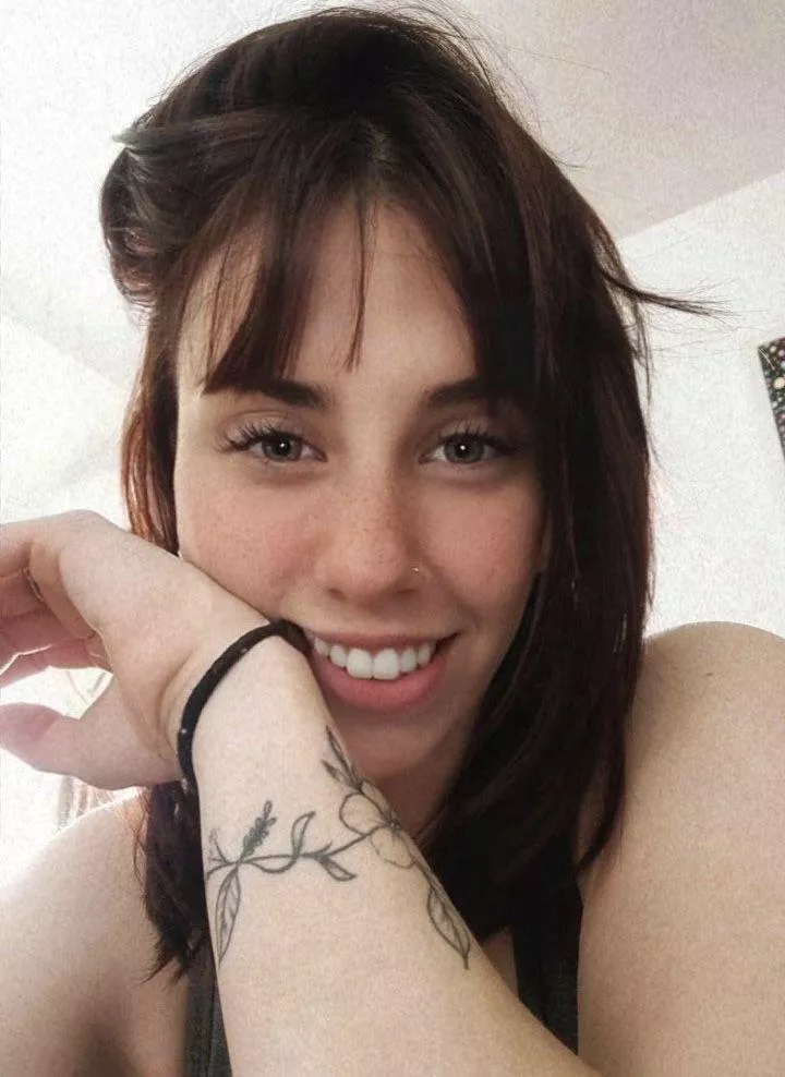 They say I don't have the look of a Latina, is it true? 🤔👀