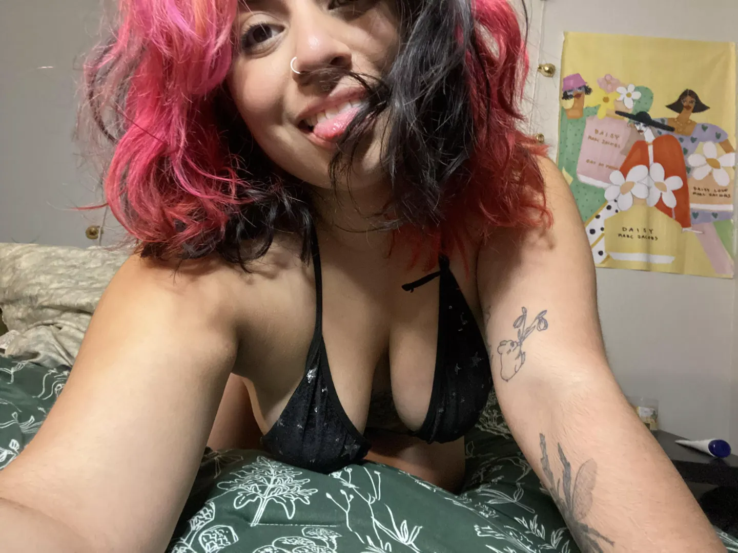 they say I have a pretty smile