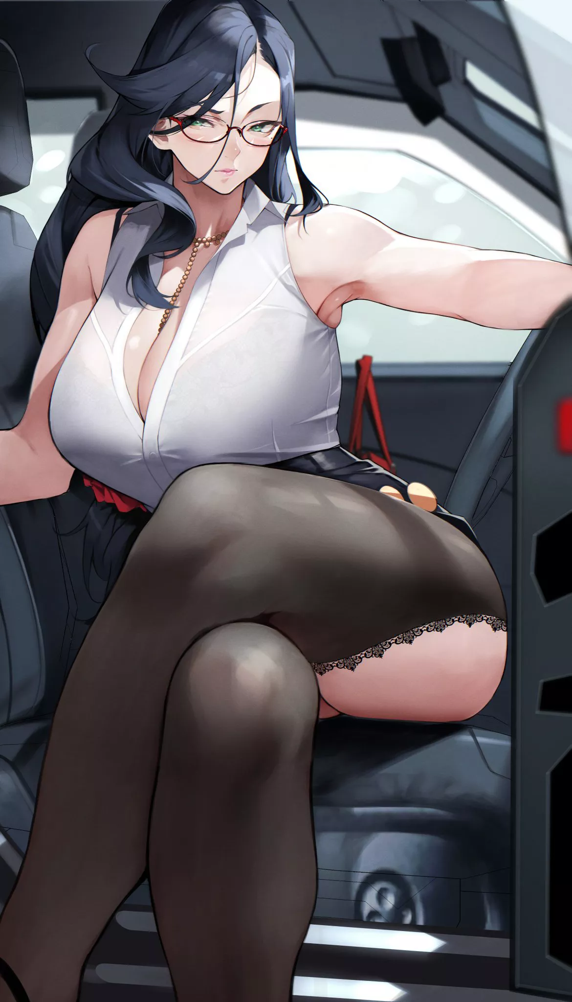 Thicc Milfy thighs