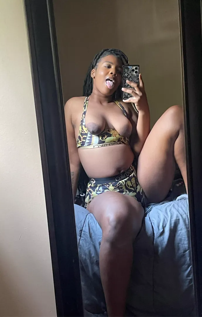 thick thighs save lives