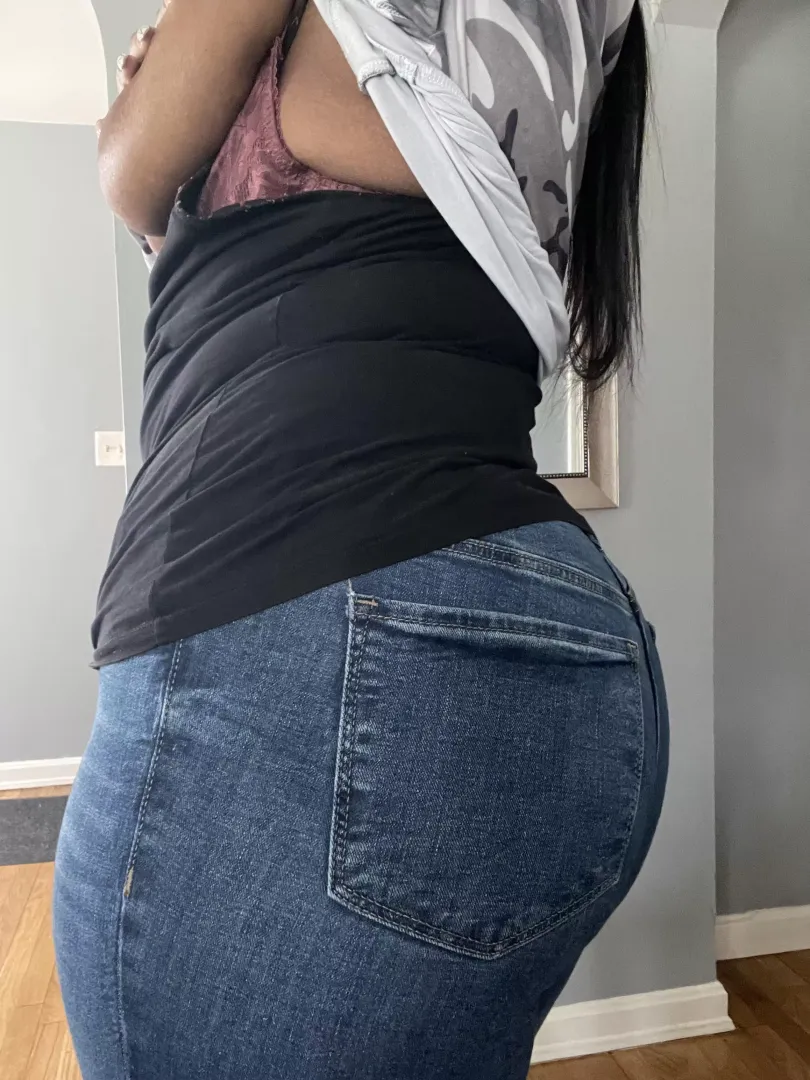 Thickkk in these Jeans