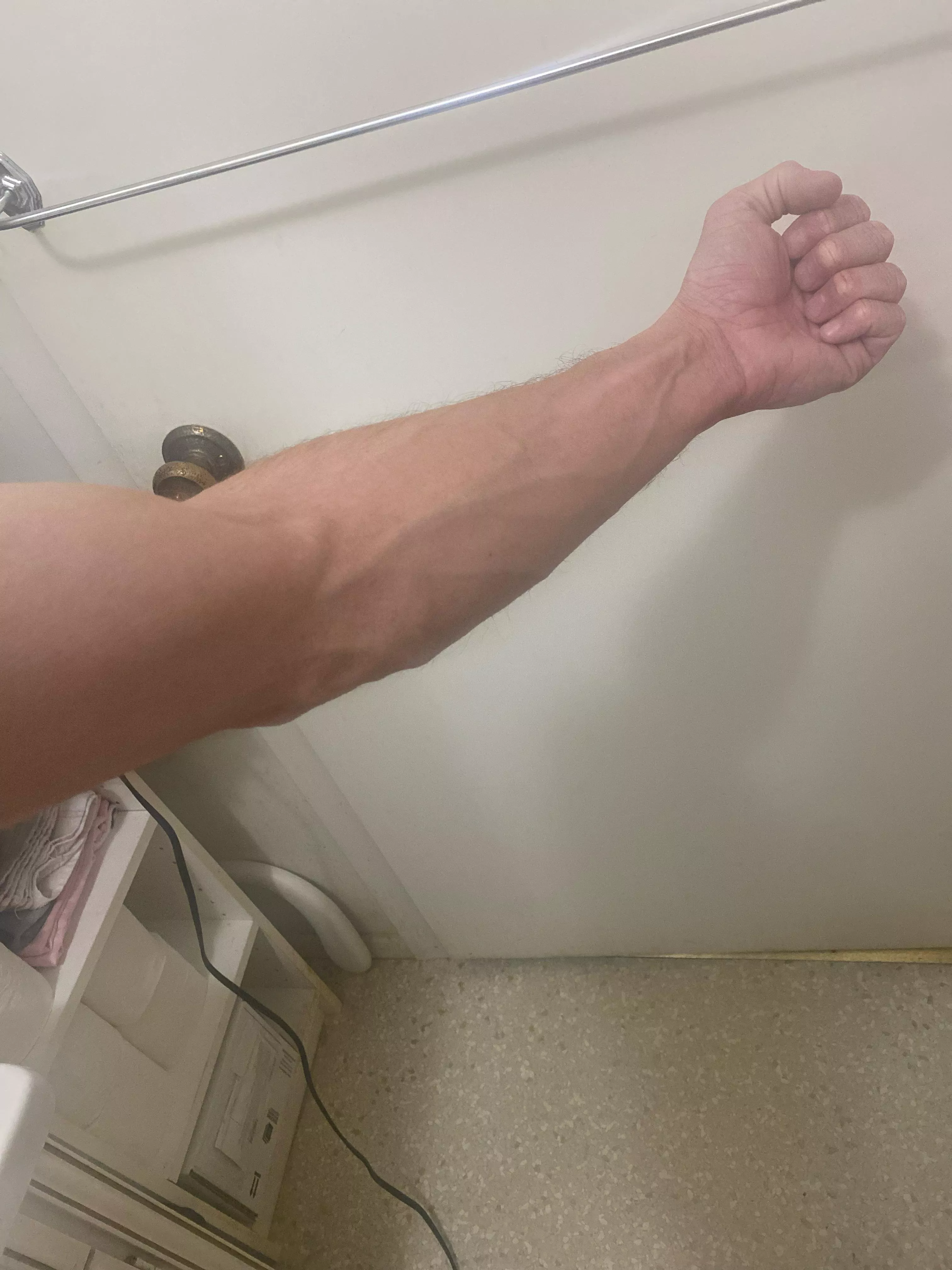 Thin, but wirery 😂