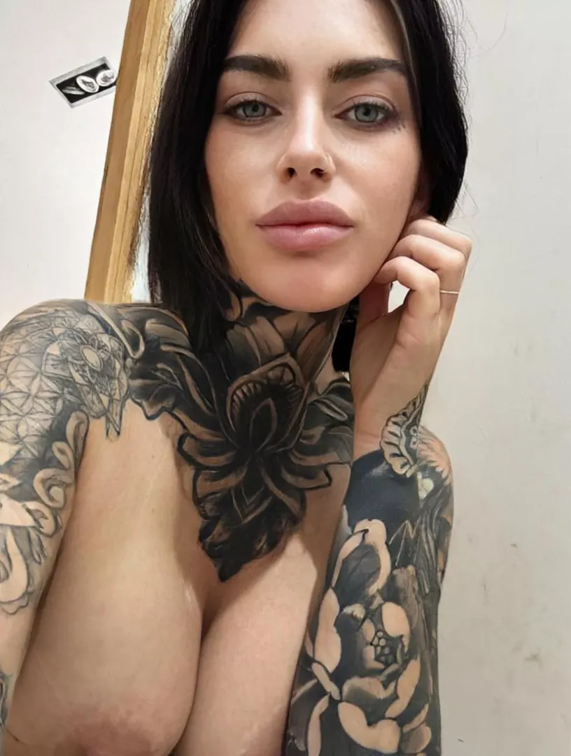 Thinking of all the ways I could beg you to cum inside my tight pussy