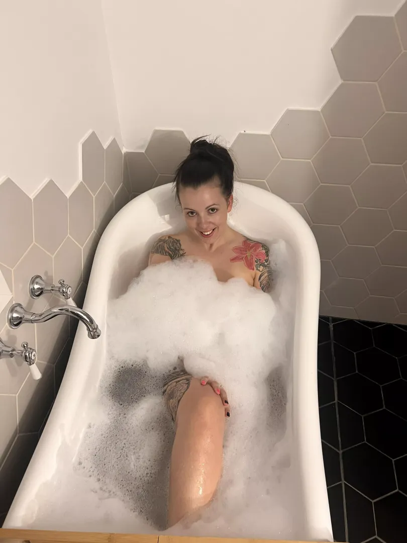 This bath is a bit small for the both of us, but I can think of ways we can save space