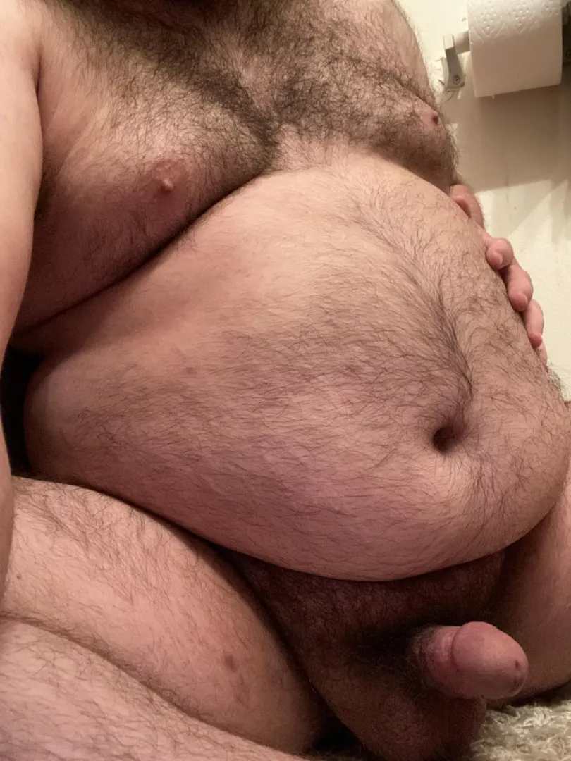 This belly is getting heavy! You mind if I rest all of its weight on you? 😉