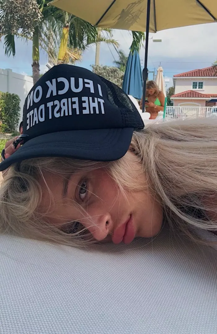 This hat 