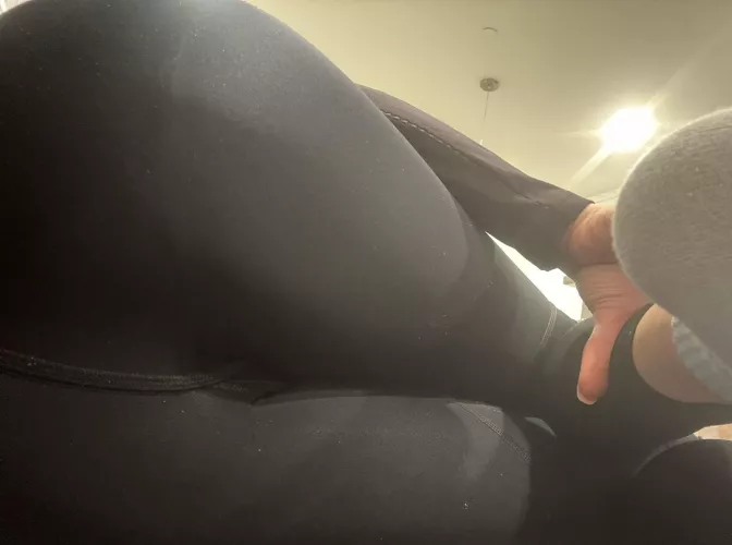 this is how you lay down and take it in throat