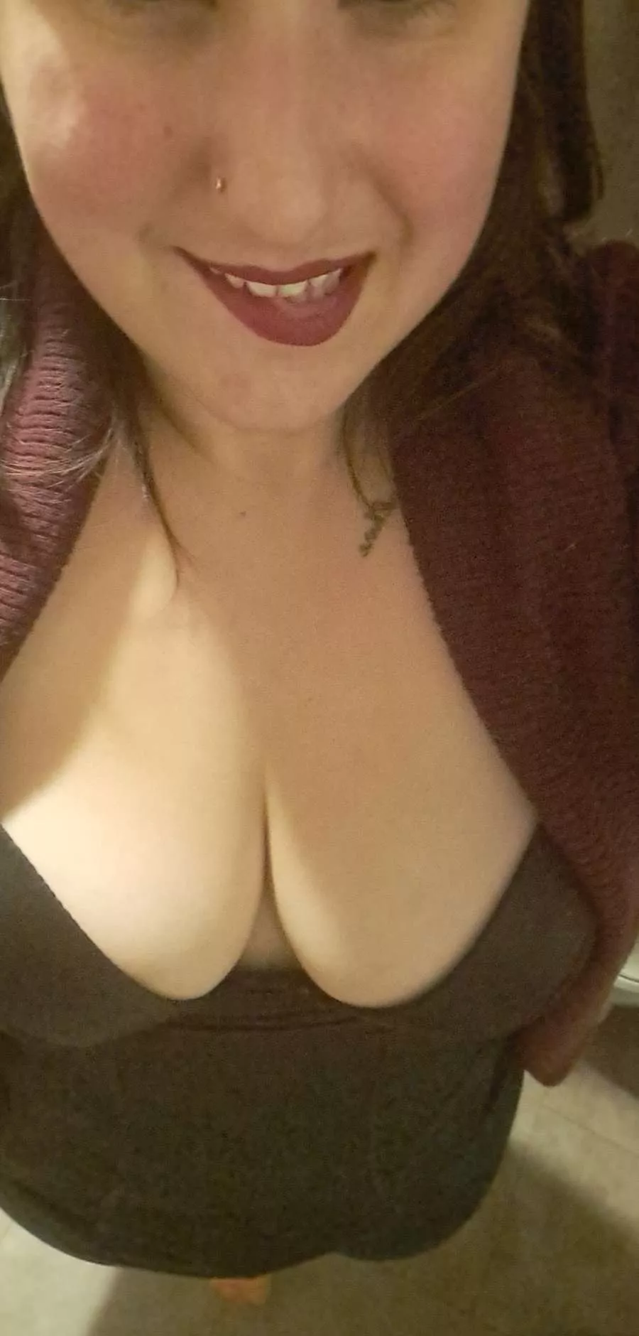 This is okay at the office, right? 😈😏