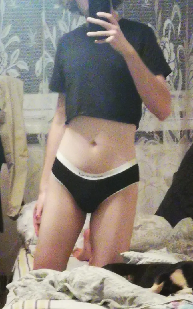 This is the first time I'm going to bed dressed like this. I hope no one will catch me🥰.
