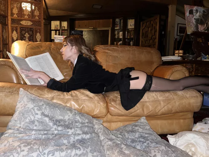 This is the proper way to read the Oxford English Dictionary 