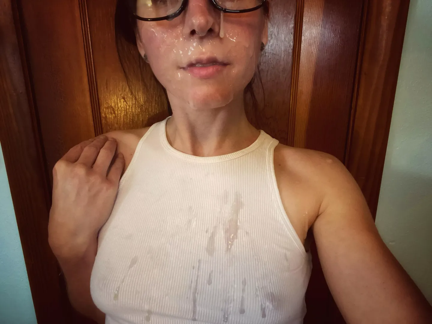 This shirt and face have seen a lot of cum 💦🤓 (f) OC
