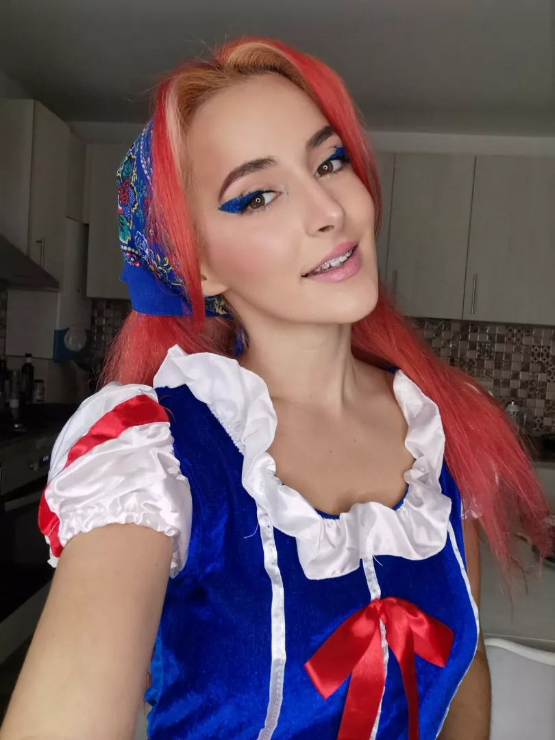 Those eyes...