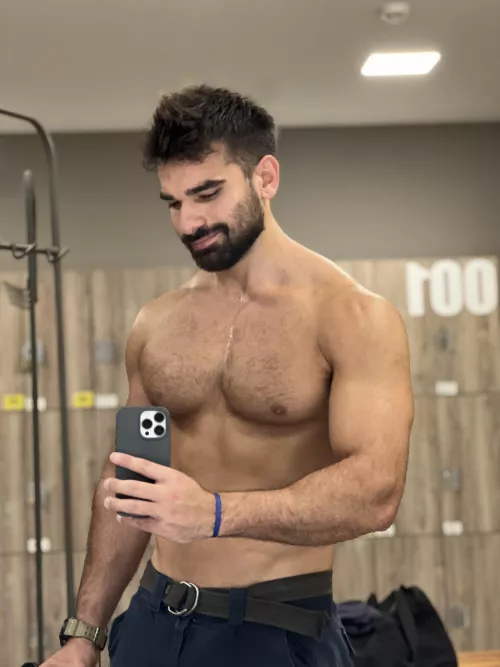 Thoughts ? It’s time for a shower 