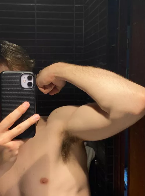 Thoughts on my young sweaty pits?
