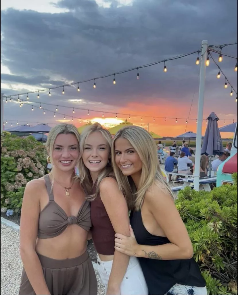 Three Blondes